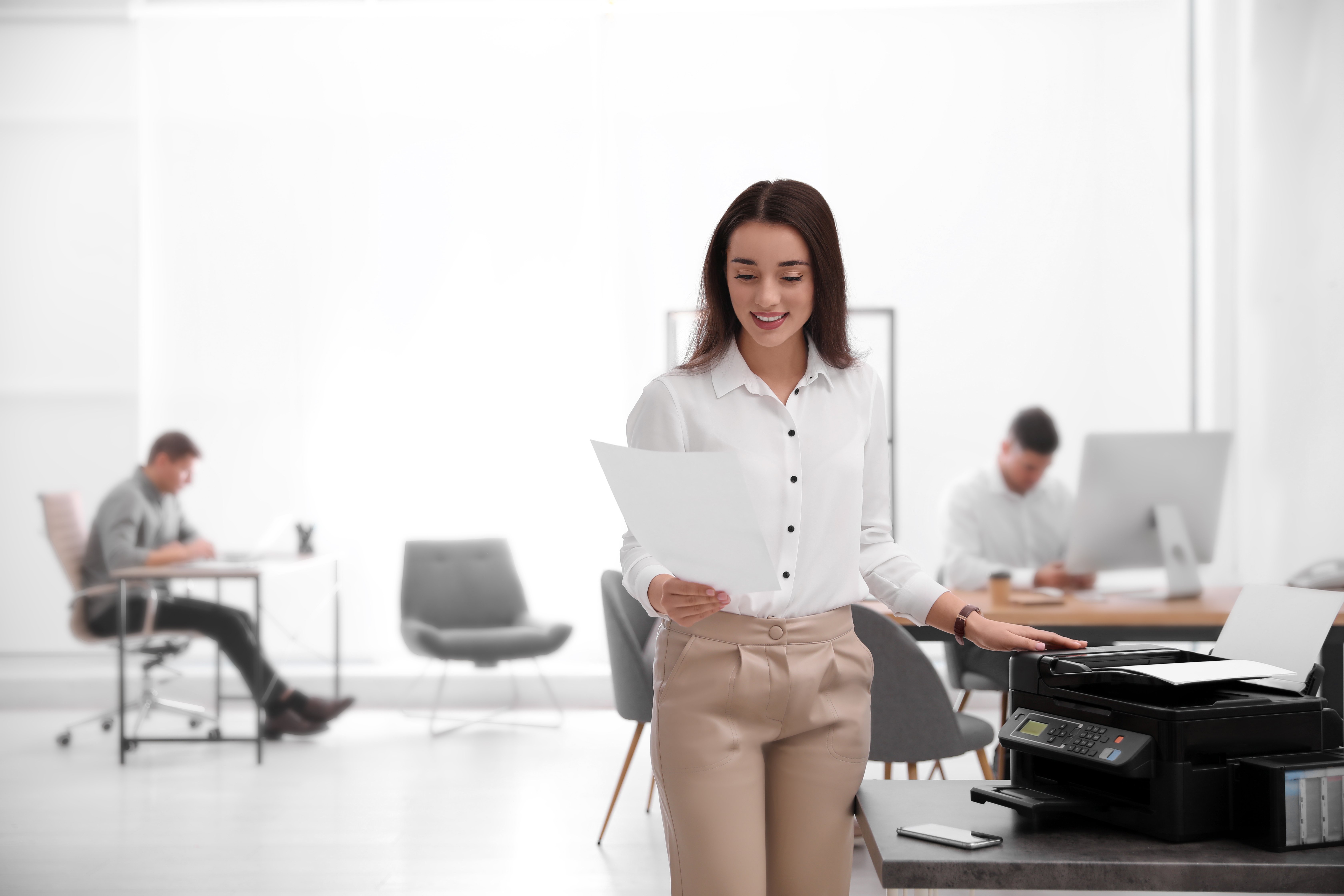 alquiler-equipos-informaticos-chica